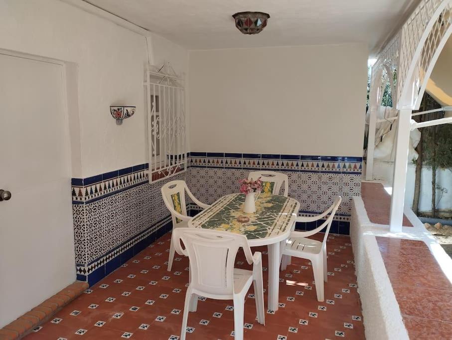 Casa En Granada Con Maravillosa Piscina Отура Экстерьер фото